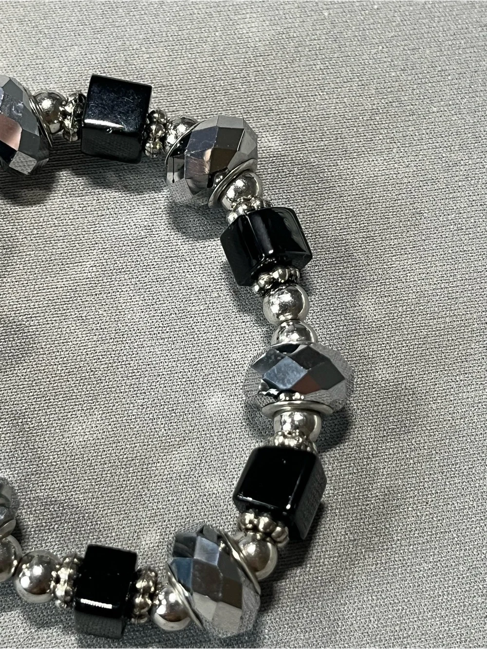 NWOT gorgeous sparkly black & silver tone bracelet. fits my 7” wrist comfortably